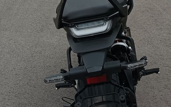 Neufahrzeug Husqvarna Svartpilen 401 - Bild 4