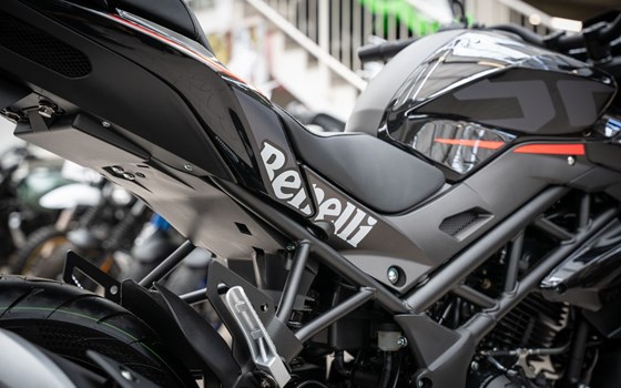 Neufahrzeug Benelli BN 125 - Bild 16