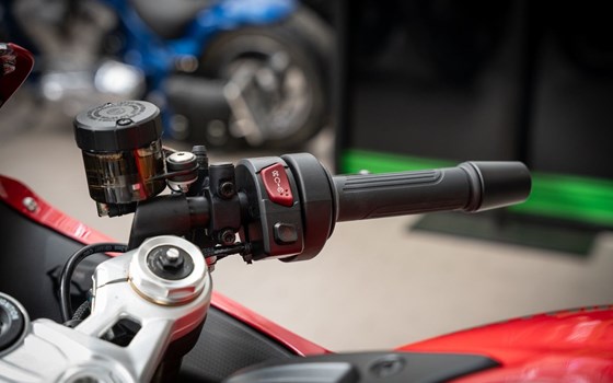 Neufahrzeug QJ Motor SRK 800 RR - Bild 10