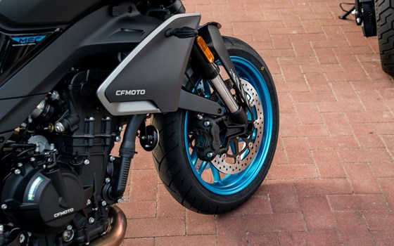 Neufahrzeug CFMOTO 800NK Advanced - Bild 20