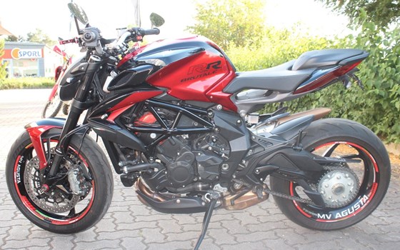 Gebrauchtmotorrad MV Agusta Brutale 800 RR - Bild 3