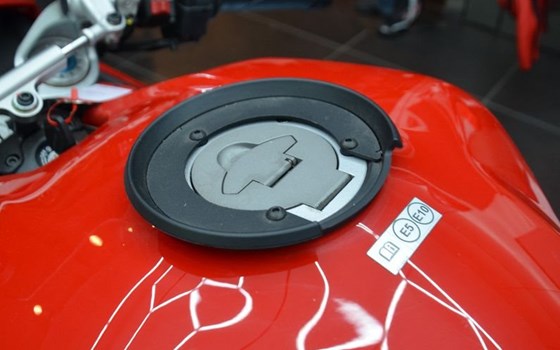 Gebrauchtmotorrad Ducati SuperSport 950 S - Bild 13