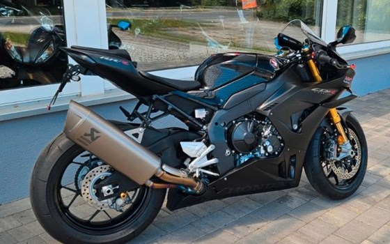 Gebrauchtmotorrad Honda CBR1000RR-R Fireblade SP - Bild 4