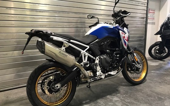 Gebrauchtmotorrad BMW F 900 GS - Bild 3