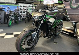 Neumotorrad Kawasaki Z900