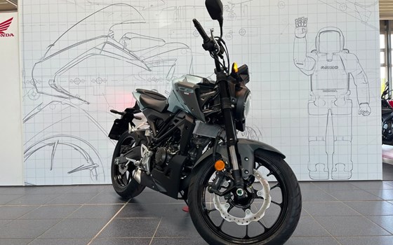 Gebrauchtmotorrad Honda CB125R - Bild 2