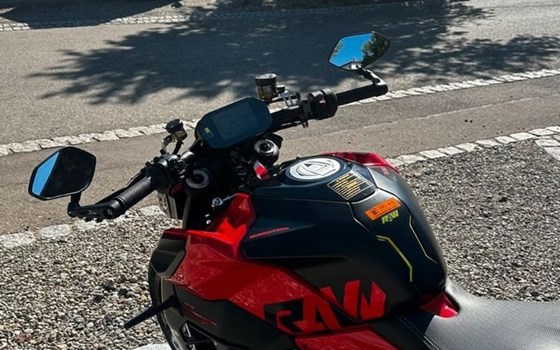 Neufahrzeug QJ Motor SRK 921 - Bild 2