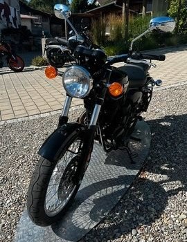 Gebrauchtmotorrad Benelli Imperiale 400 - Bild 4