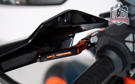 Gebrauchtmotorrad KTM 890 Duke R - Bild 10