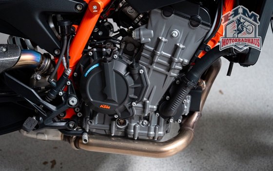 Gebrauchtmotorrad KTM 890 Duke R - Bild 12