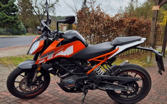 Gebrauchtmotorrad KTM 125 Duke - Bild 2