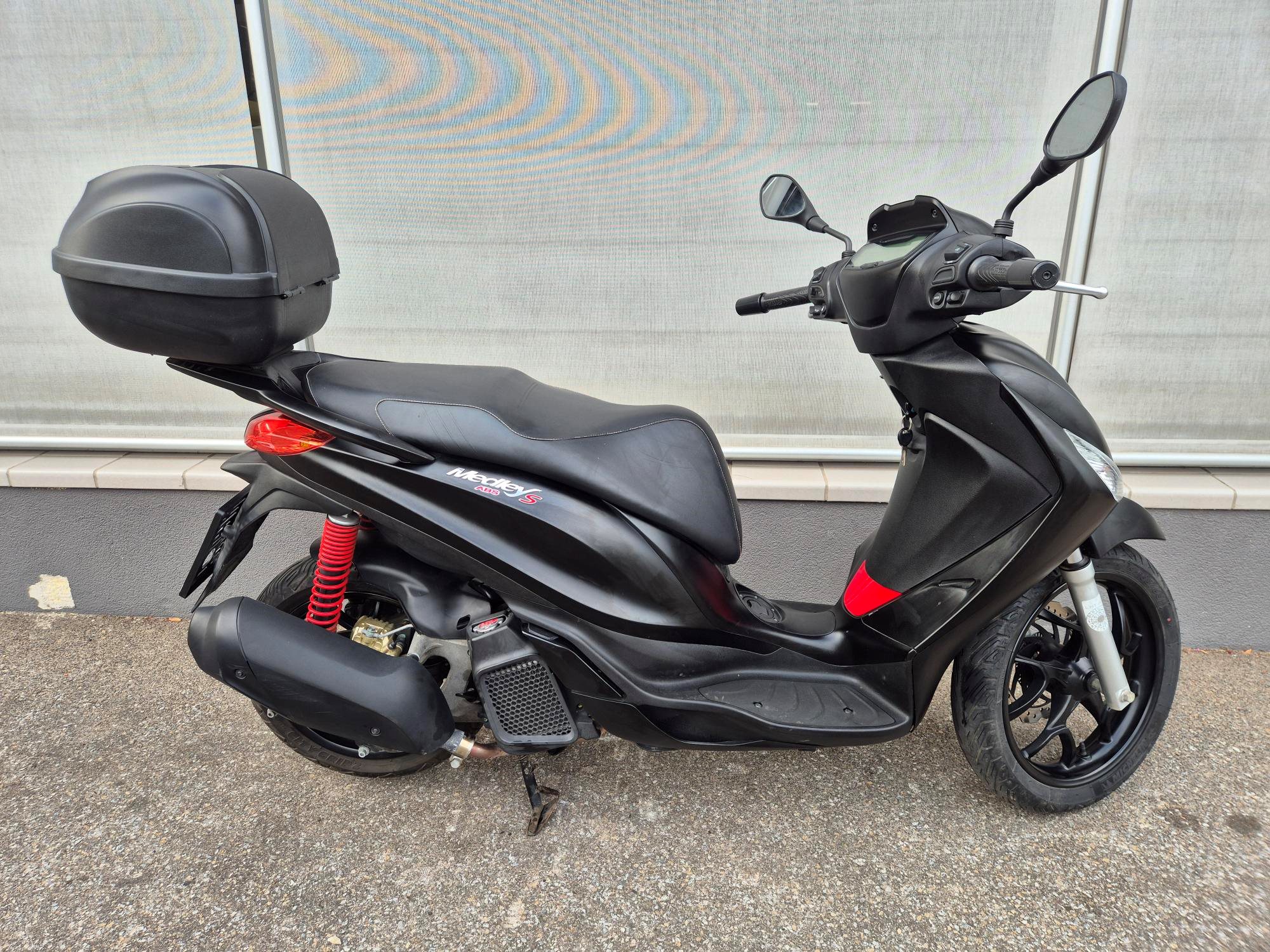 Piaggio Medley 125