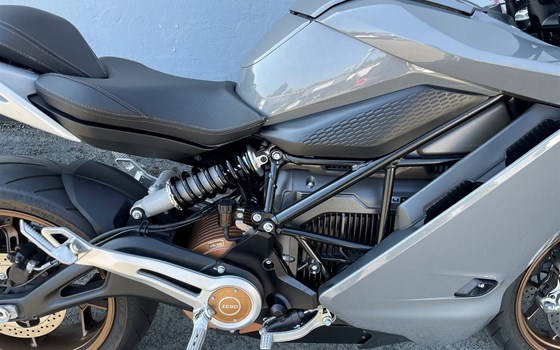 Gebrauchtmotorrad Zero SR/S - Bild 3