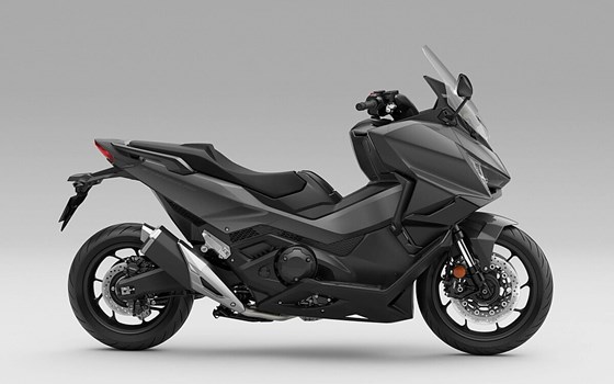 Neufahrzeug Honda Forza 750 - Bild 12