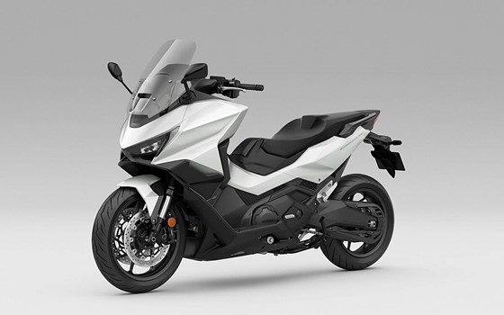 Neufahrzeug Honda Forza 750 - Bild 3