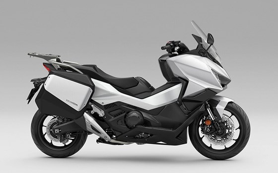 Neufahrzeug Honda Forza 750 - Bild 5
