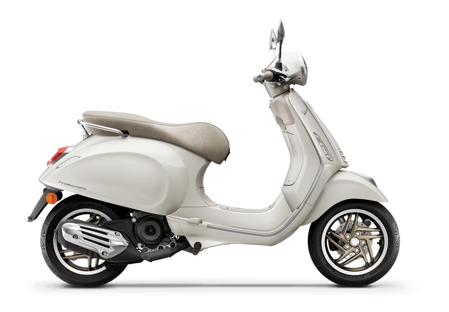 Vespa Primavera 50 S (Bianco Innocente)