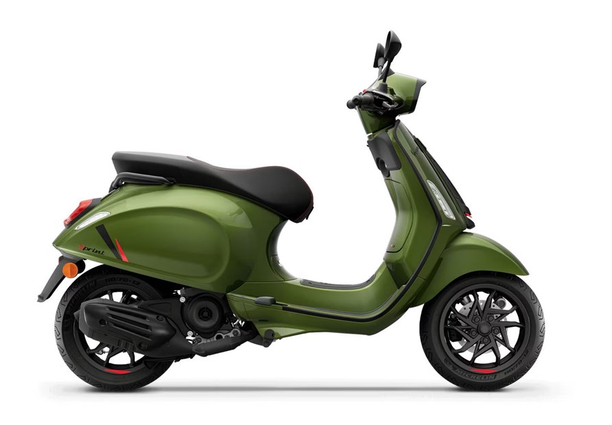 Vespa Sprint 50 S (Verde Ribelle)
