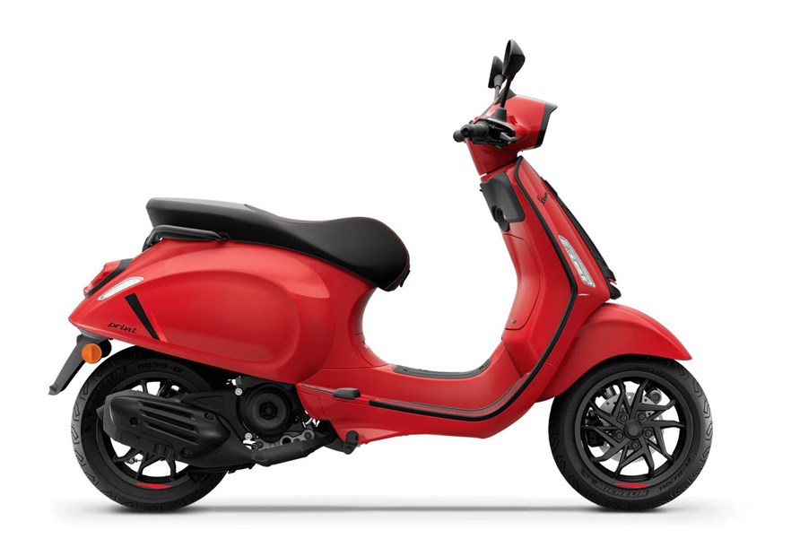 Vespa Sprint 50 S (Rosso Coraggioso)