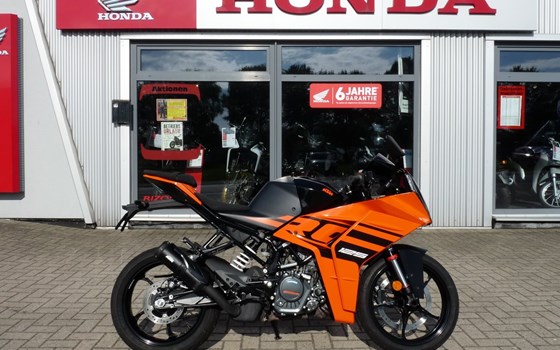Gebrauchtmotorrad KTM RC 125 - Bild 1