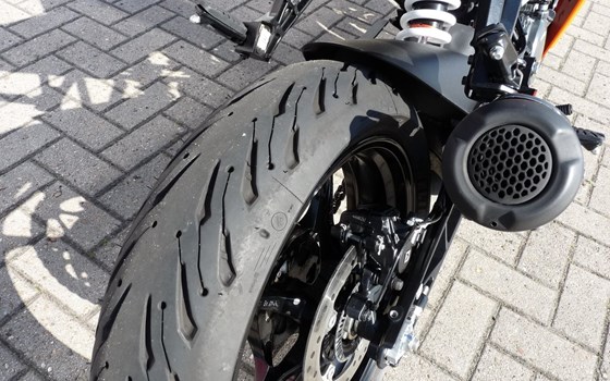 Gebrauchtmotorrad KTM RC 125 - Bild 10