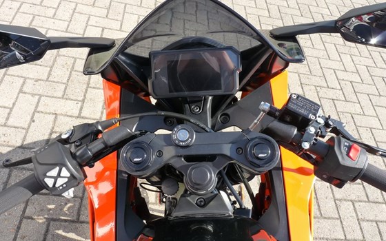 Gebrauchtmotorrad KTM RC 125 - Bild 5