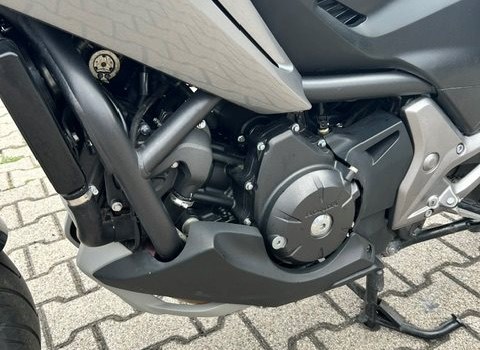Gebrauchtmotorrad Honda NC750X DCT - Bild 11