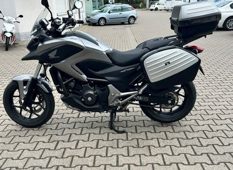Gebrauchtmotorrad Honda NC750X DCT - Bild 4