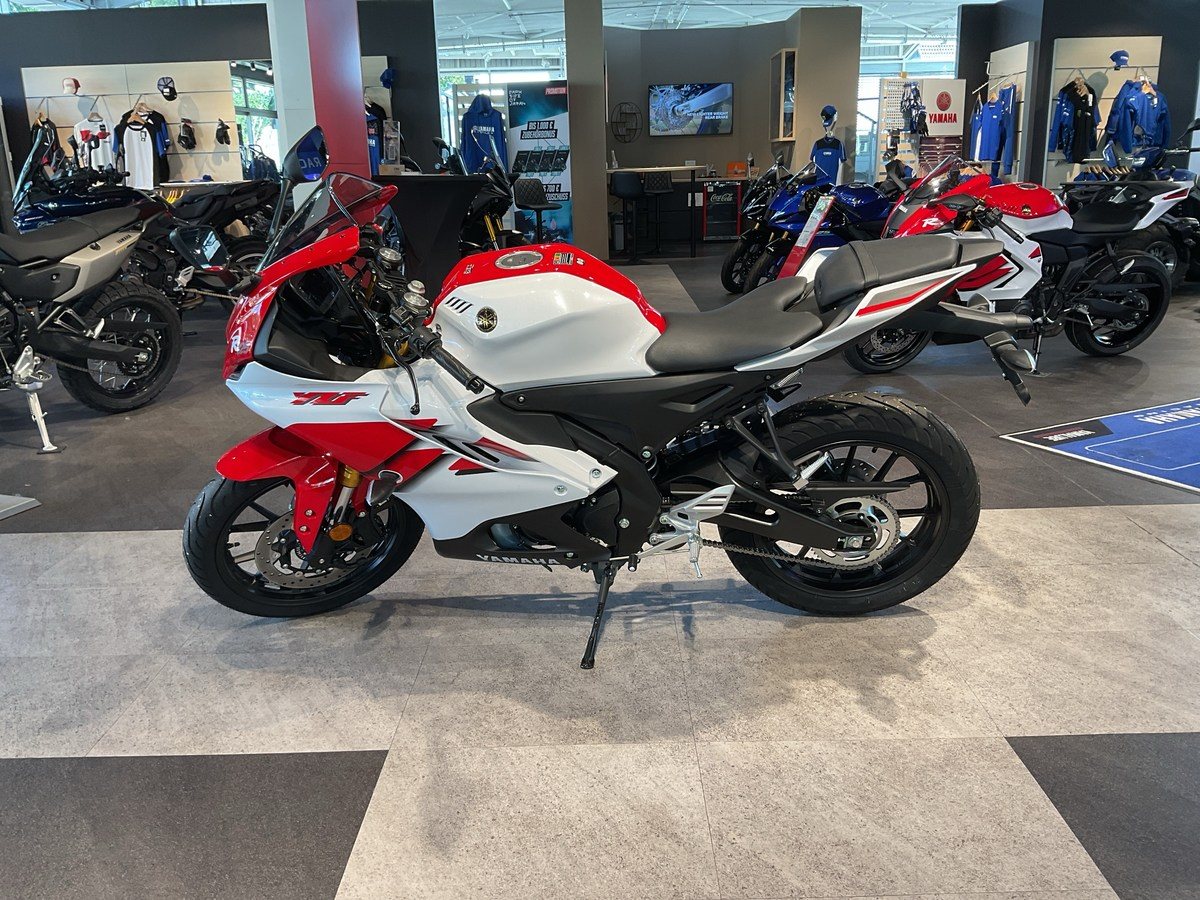 Yamaha R125