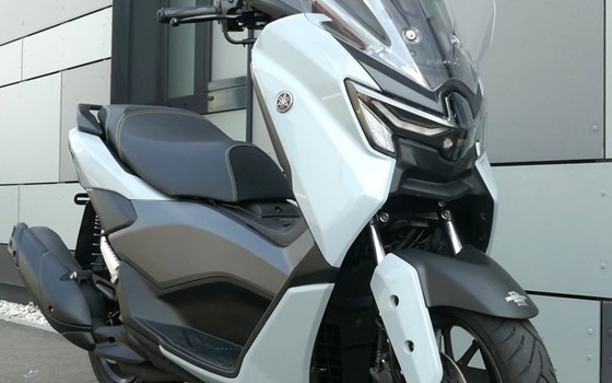 Gebrauchtmotorrad Yamaha NMAX 125 Tech MAX - Bild 2