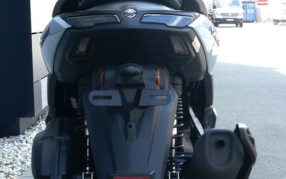 Gebrauchtmotorrad Yamaha NMAX 125 Tech MAX - Bild 8