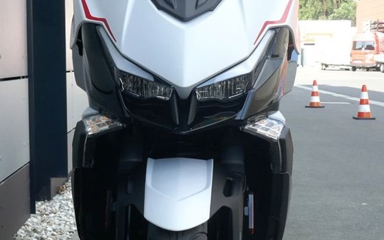 Neufahrzeug Kymco Xciting 500i - Bild 4