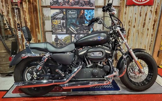 Gebrauchtmotorrad Harley-Davidson Sportster XL 1200C Custom - Bild 1