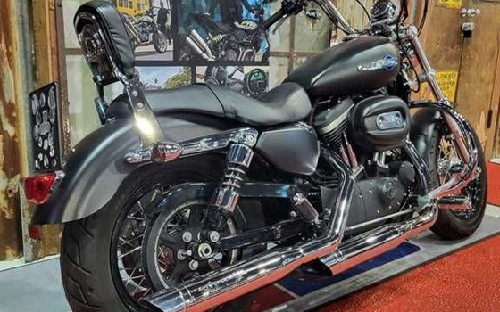 Gebrauchtmotorrad Harley-Davidson Sportster XL 1200C Custom - Bild 3