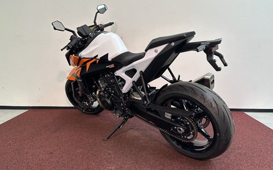 Neufahrzeug KTM 990 Duke - Bild 6