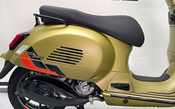Neufahrzeug Vespa GTS Super Sport - Bild 2