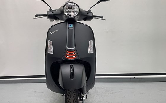 Neufahrzeug Vespa GTS 125 Super Sport - Bild 4