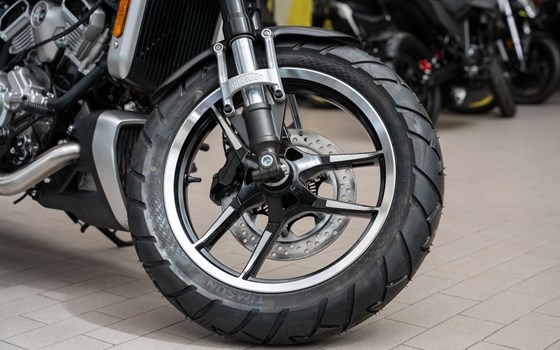 Neufahrzeug Hyosung GV 125 X ABS - Bild 12