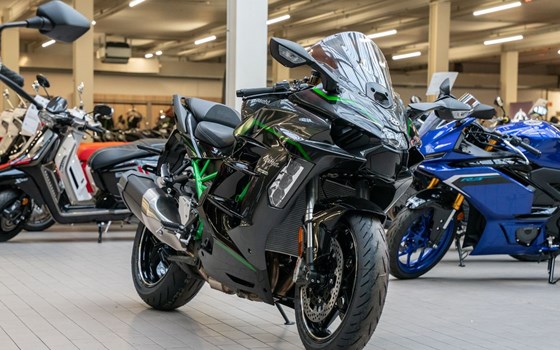 Neufahrzeug Kawasaki Ninja H2 SX SE - Bild 3