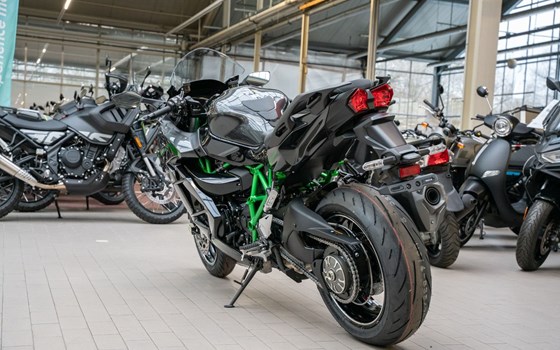 Neufahrzeug Kawasaki Ninja H2 SX SE - Bild 5
