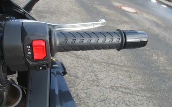 Gebrauchtmotorrad Aprilia RS 660 - Bild 12