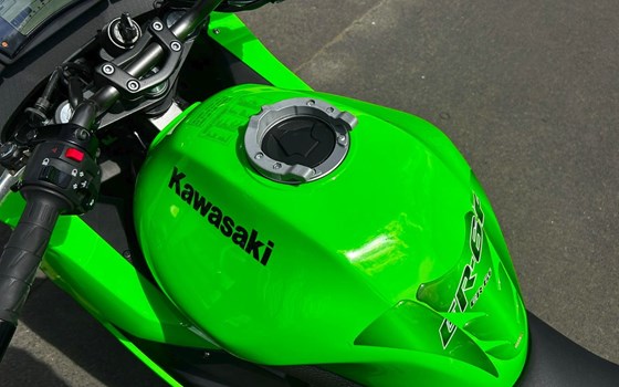 Gebrauchtmotorrad Kawasaki ER-6f - Bild 12