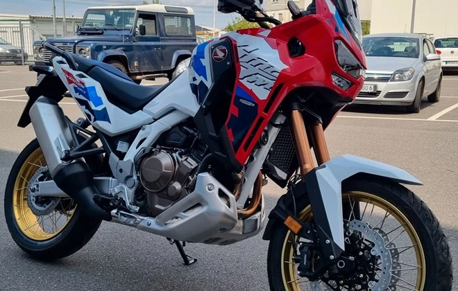 Honda CRF1100L Africa Twin ES