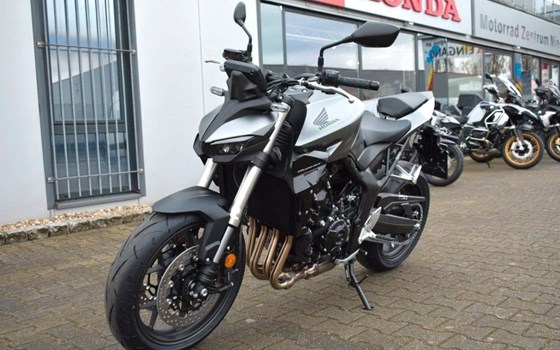 Gebrauchtmotorrad Honda CB1000 Hornet - Bild 2