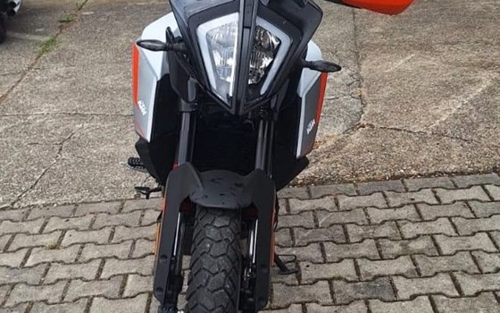 Gebrauchtmotorrad KTM 390 Adventure - Bild 2