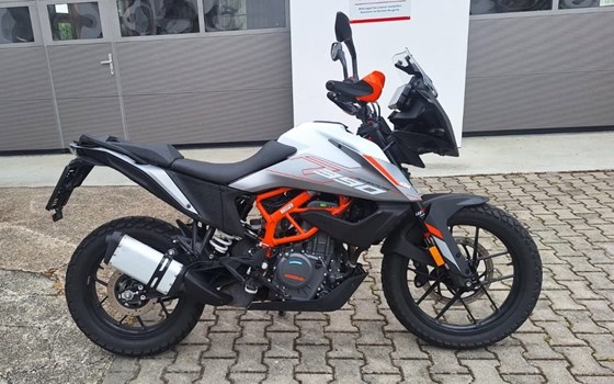 Gebrauchtmotorrad KTM 390 Adventure - Bild 3