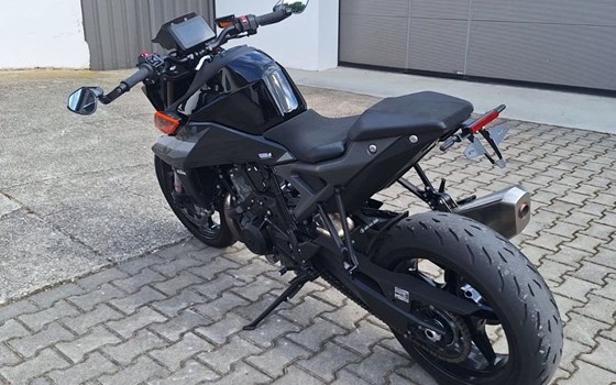 Gebrauchtmotorrad KTM 990 Duke - Bild 6