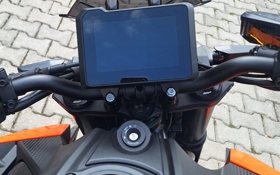 Gebrauchtmotorrad KTM 990 Duke - Bild 8