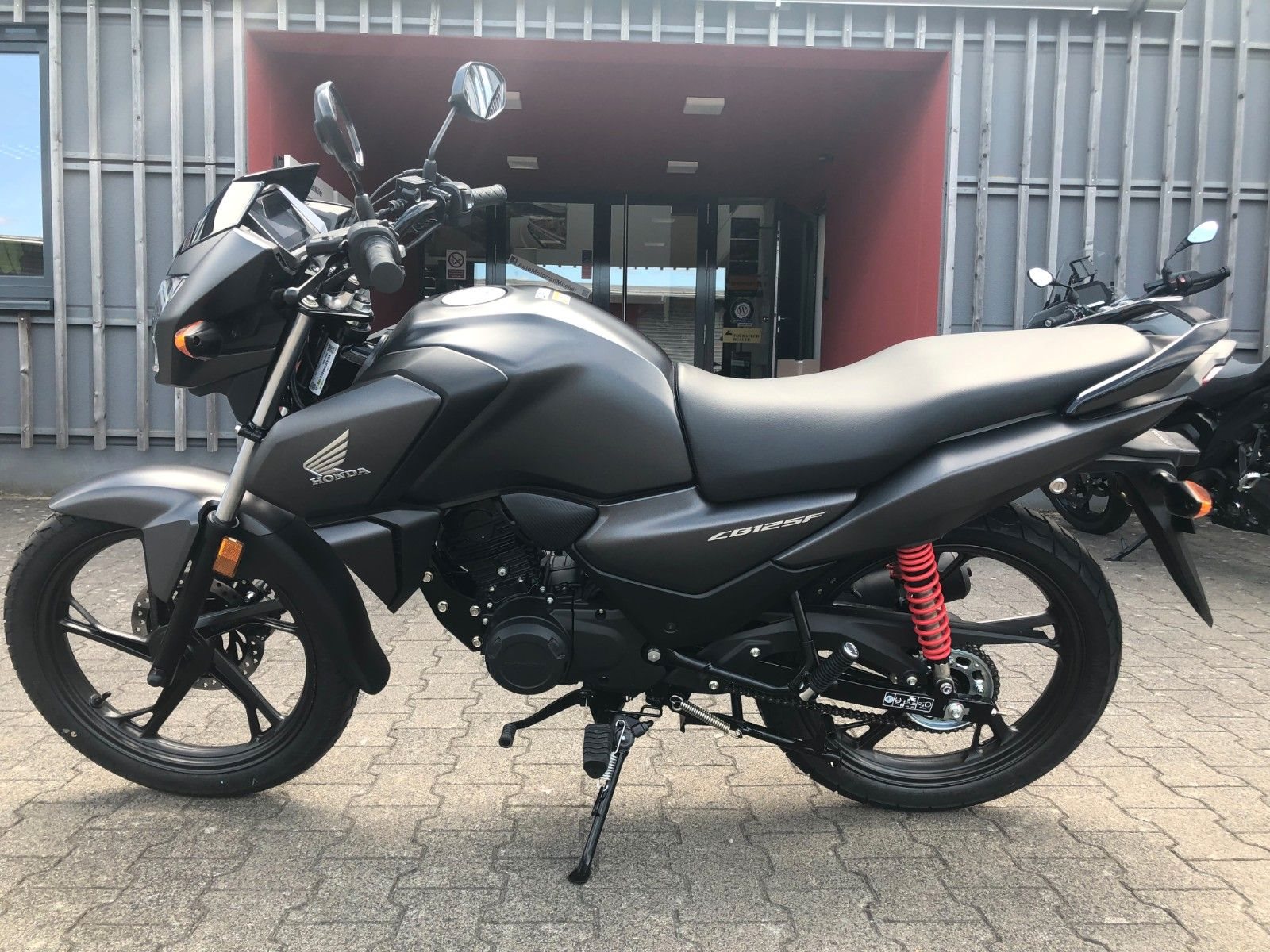 Honda CB125F