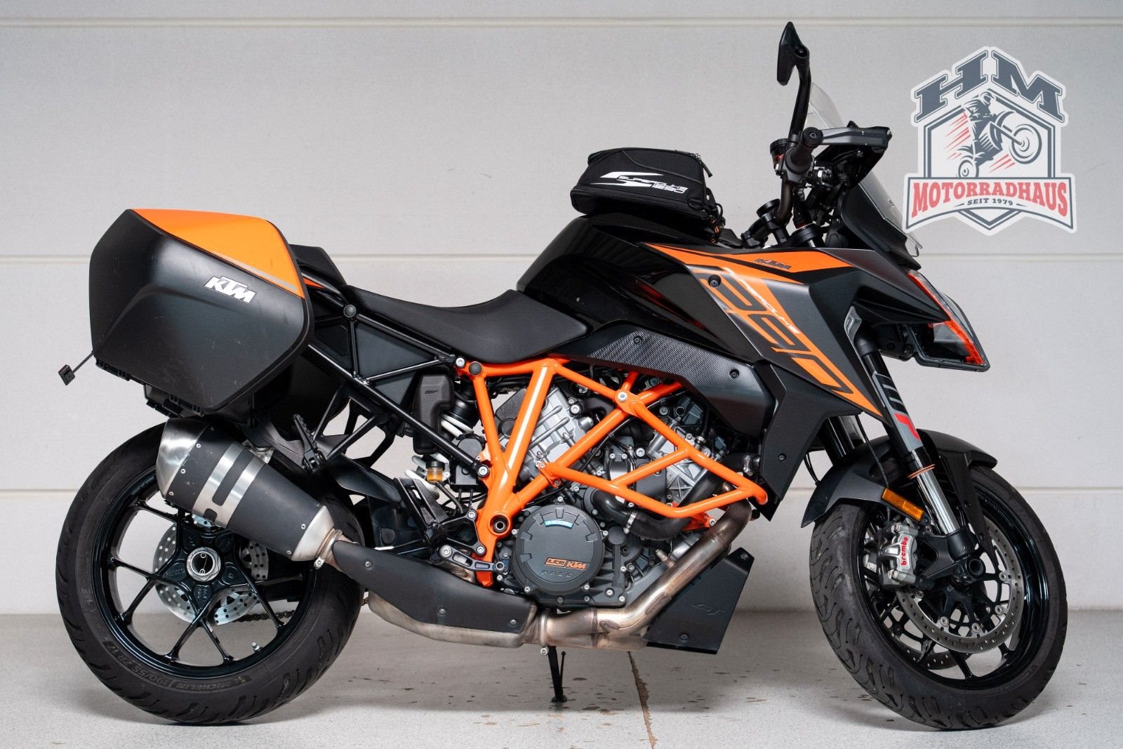 KTM 1290 Super Duke GT